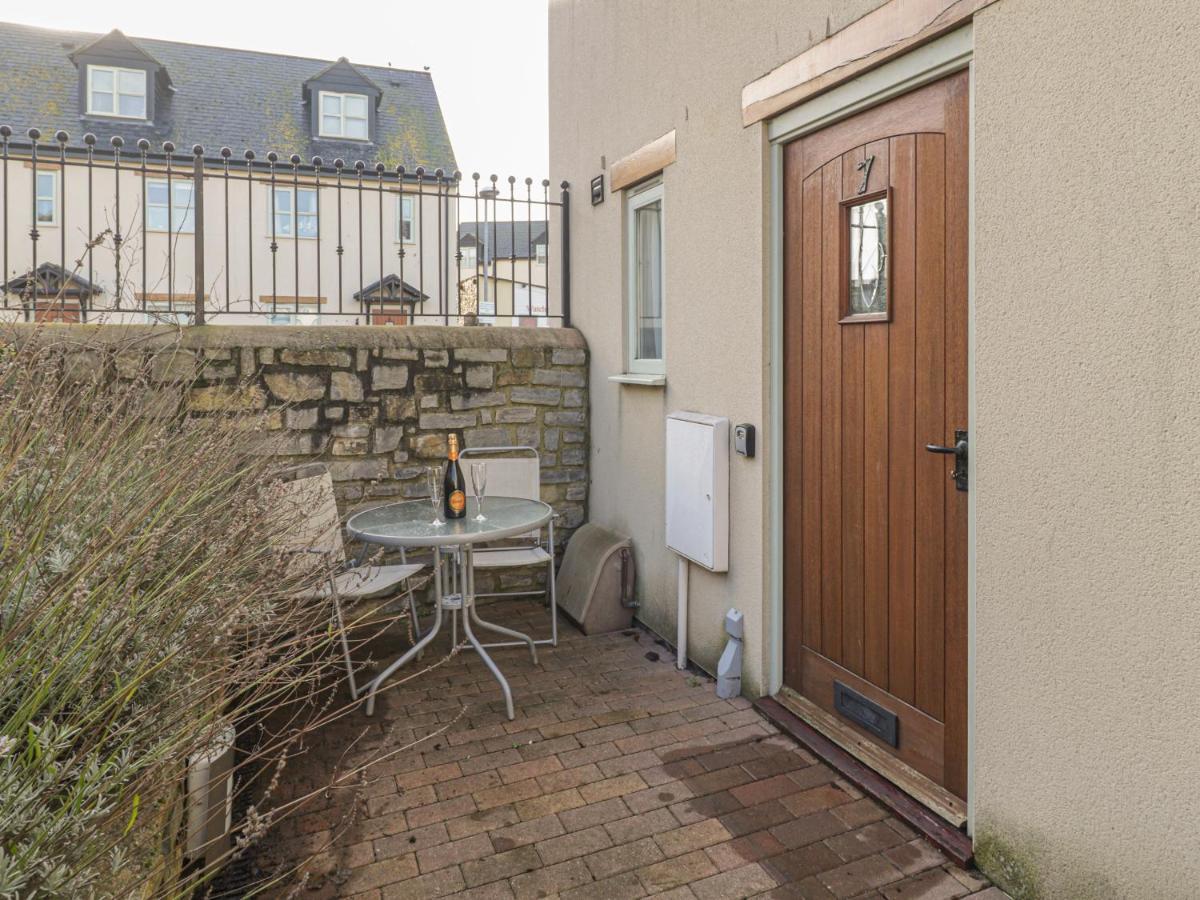 Apartamento 7 Malt House Court Watchet Exterior foto